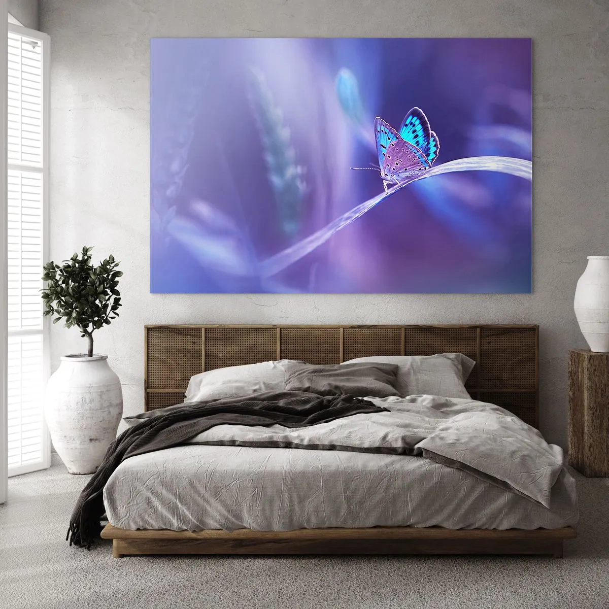 Quadro em vidro - Borboleta contra um fundo de luz roxa - 70x50cm - Uma joia da natureza - Decoração de parede moderna para a sala de estar e quarto ARTTOR