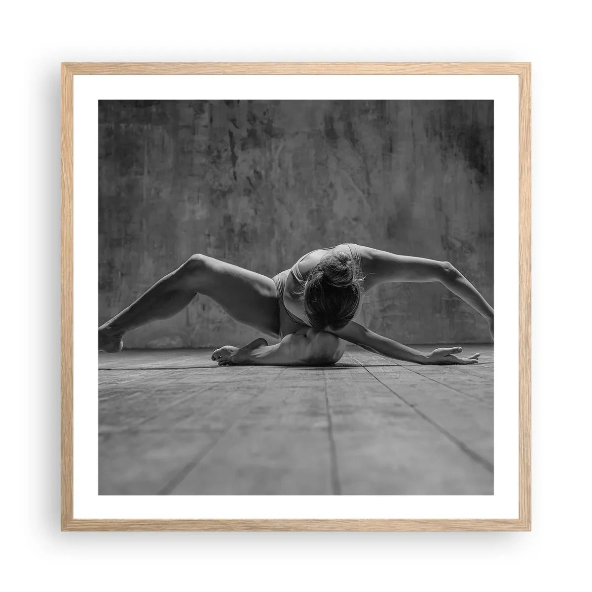 Pôster com moldura de carvalho claro - Simetria encontrada - 60x60 cm