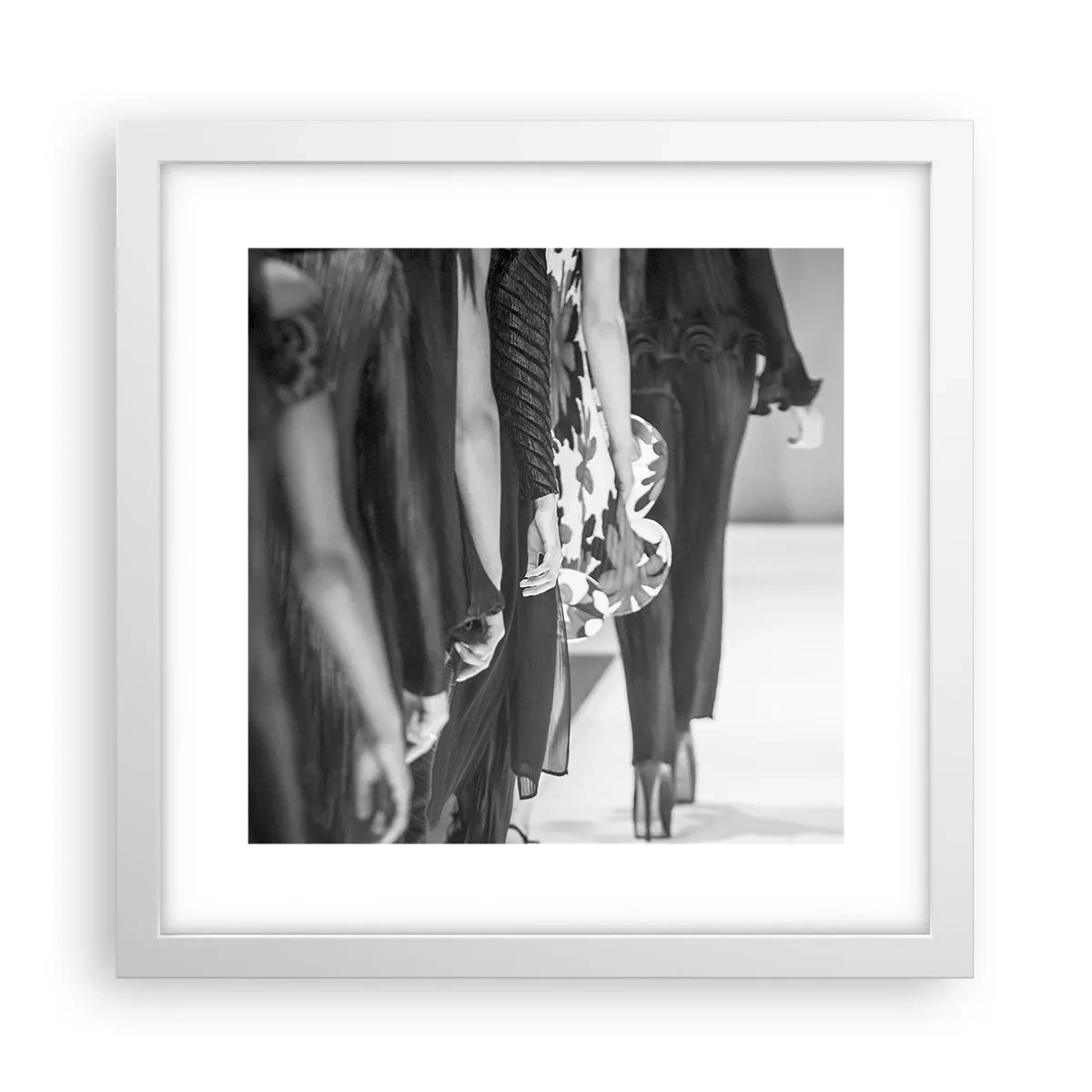 Pôster em moldura branca - Um desfile estiloso - 30x30 cm