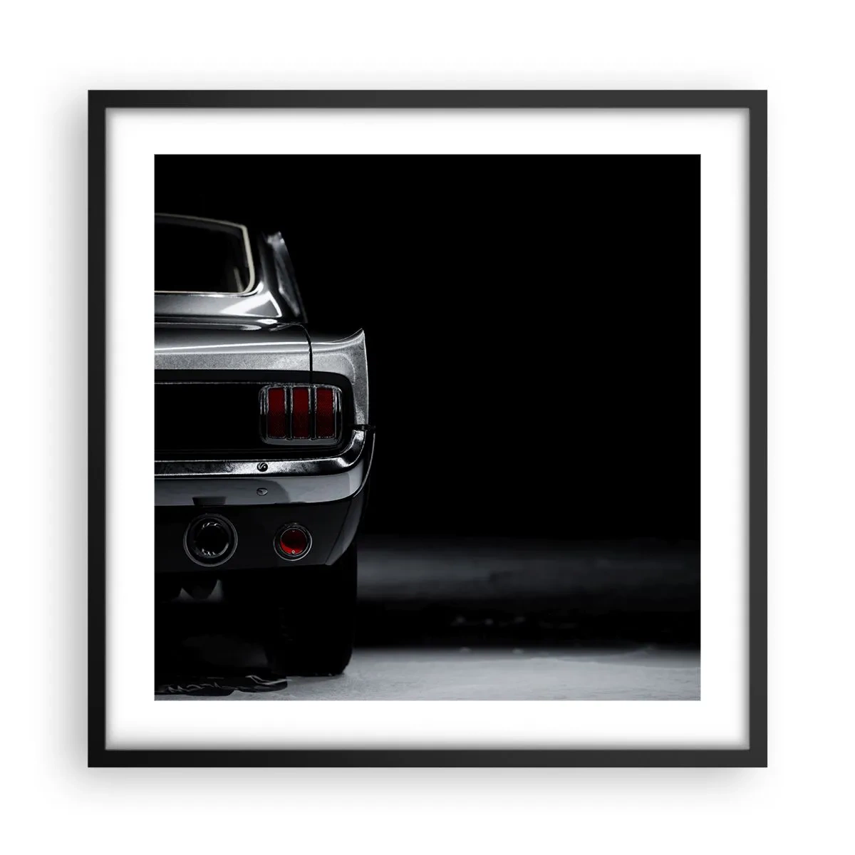 Pôster com moldura preta - O charme do clássico - 50x50 cm