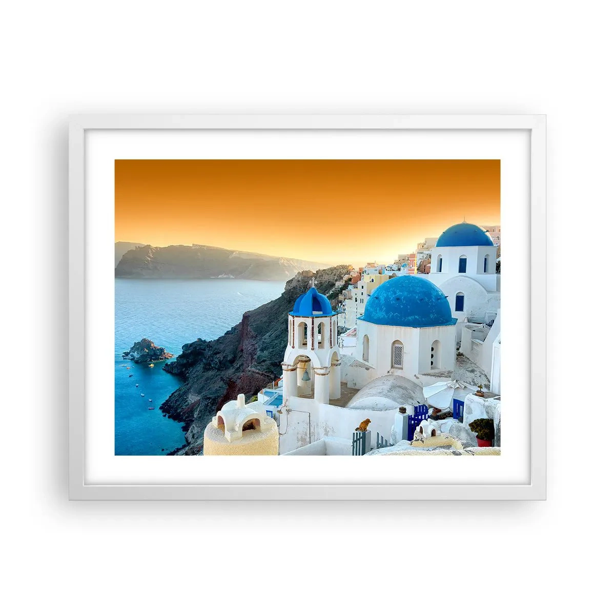 Pôster em moldura branca - Santorini - abraçada às rochas - 50x40 cm