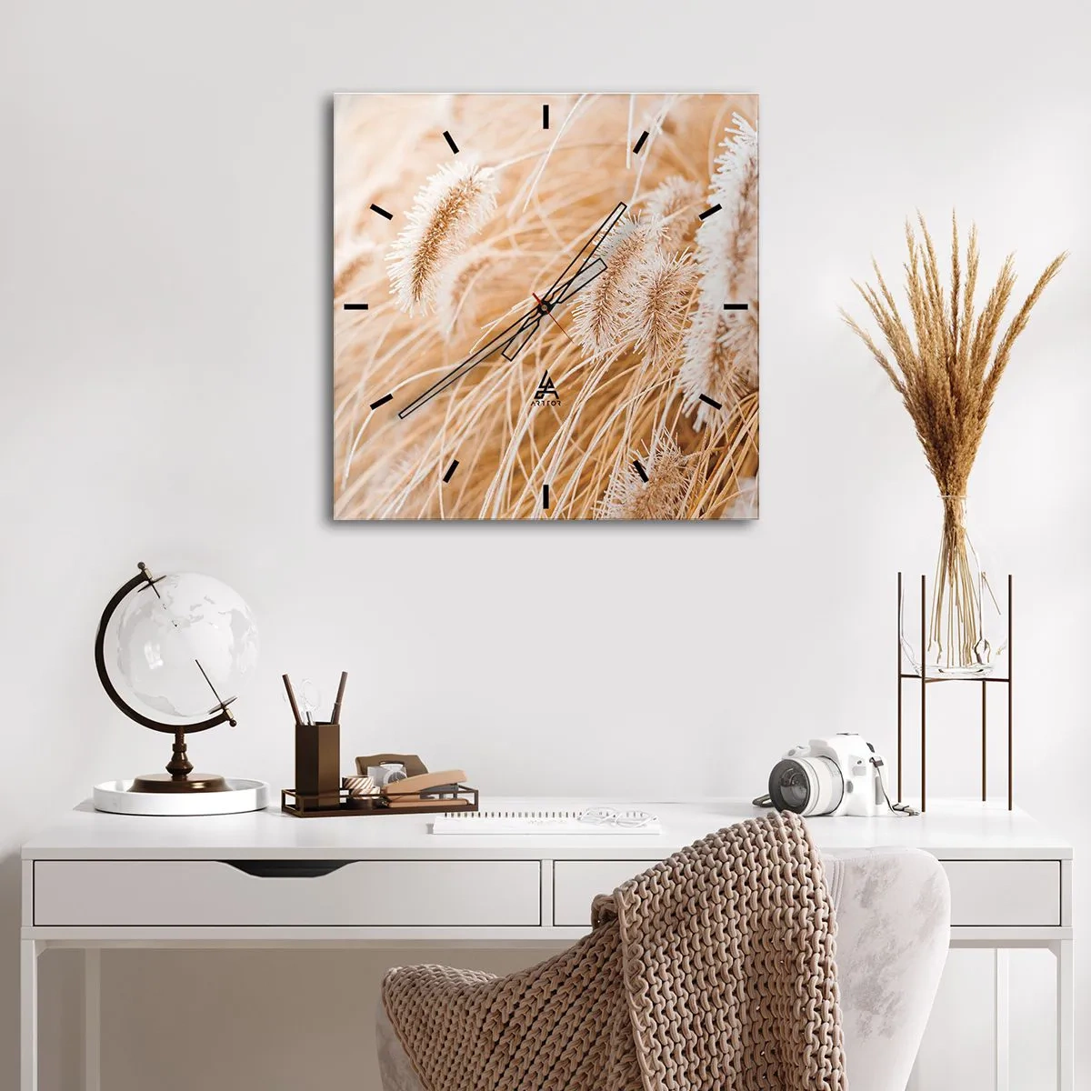 Relógio de parede - Relógio em vidro - O murmúrio dourado das plantas - 30x30 cm