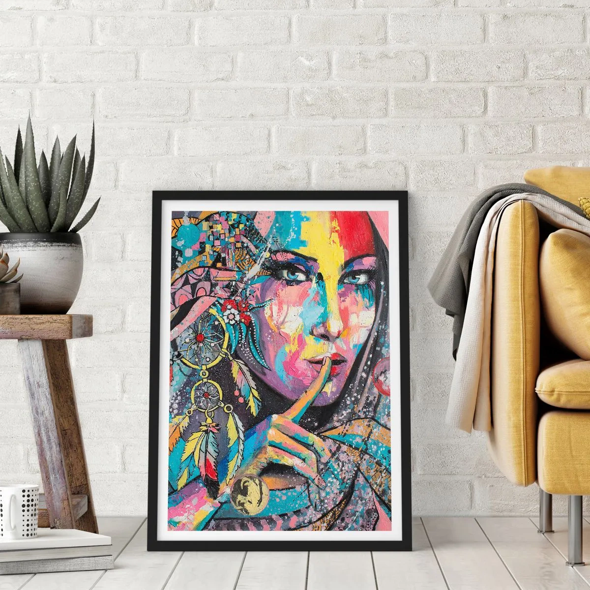Pôster com moldura preta - Retrato colorido de uma mulher com penas e um apanhador de sonhos - 50x70cm - Fique em silêncio até compreender - Decoração de parede moderna para a sala de estar e quarto ARTTOR