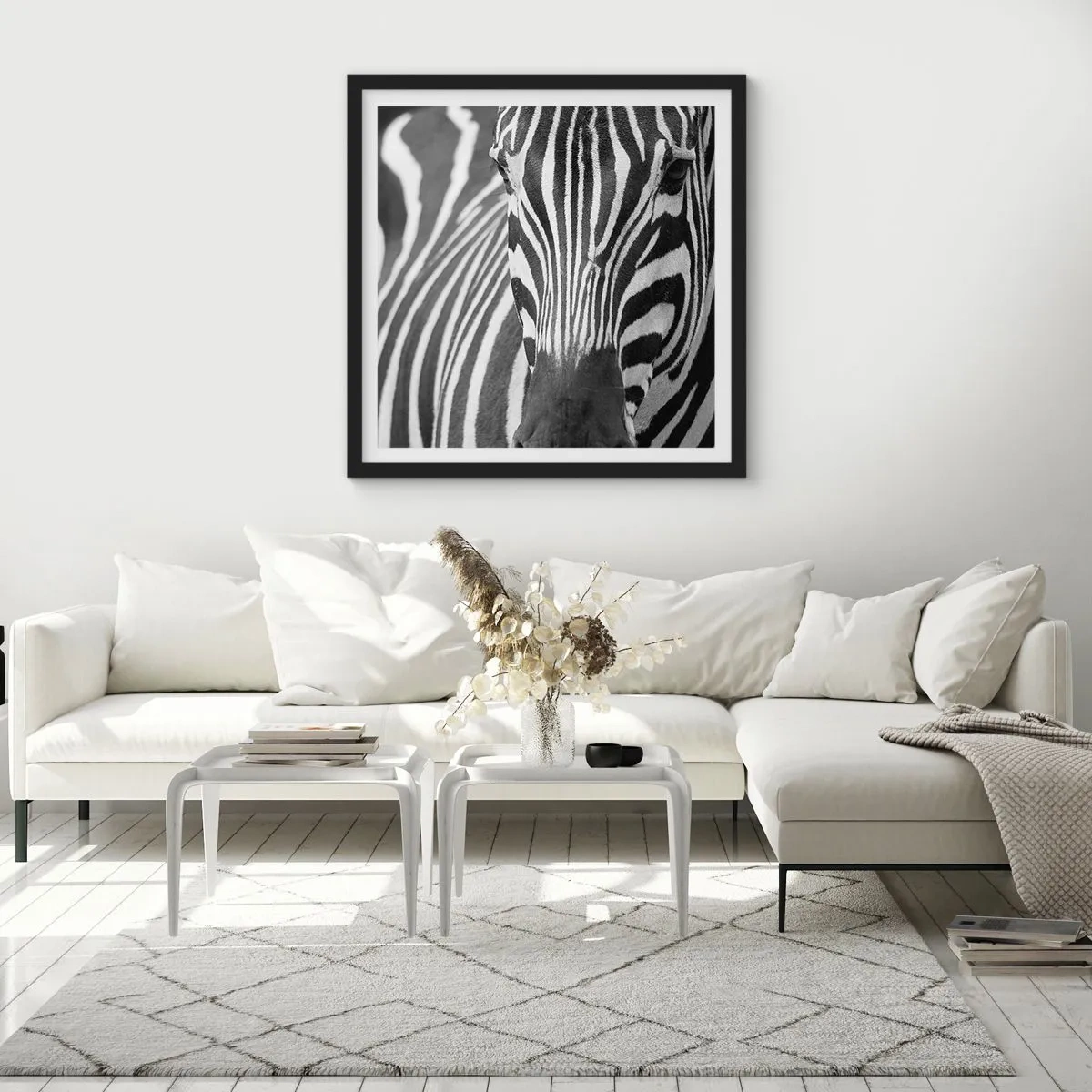 Pôster com moldura preta - O mundo é preto e branco - 60x60 cm