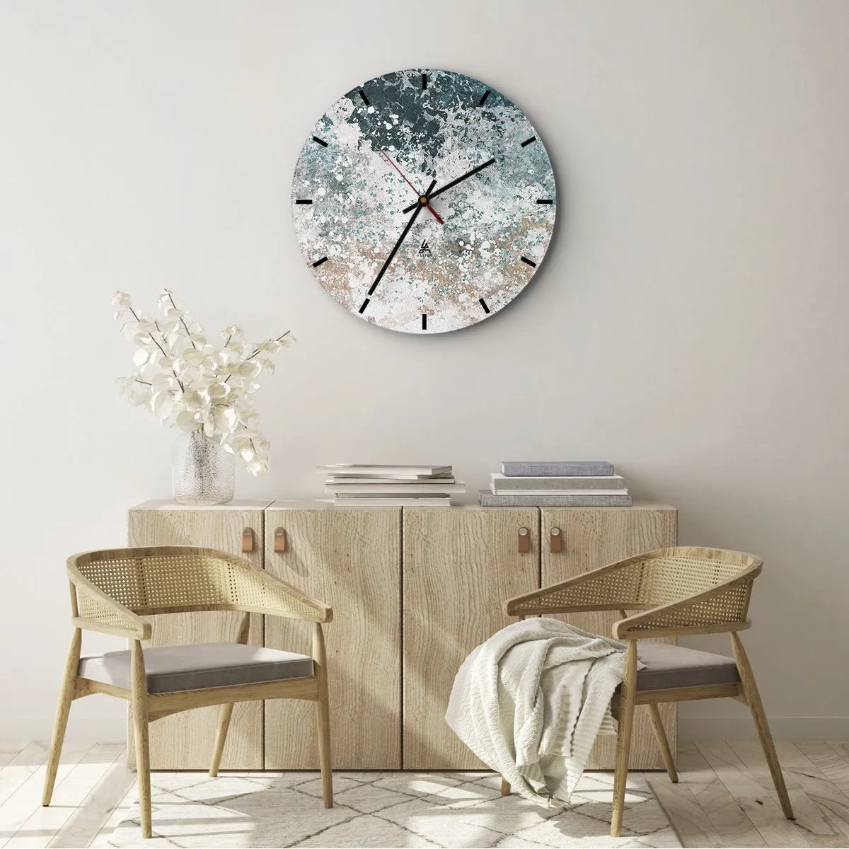Relógio de parede - Relógio em vidro - Onda abstrata do mar em tons de turquesa e areia - 30x30cm - Histórias do mar - Decoração de parede moderna para a sala de estar, cozinha e quarto ARTTOR