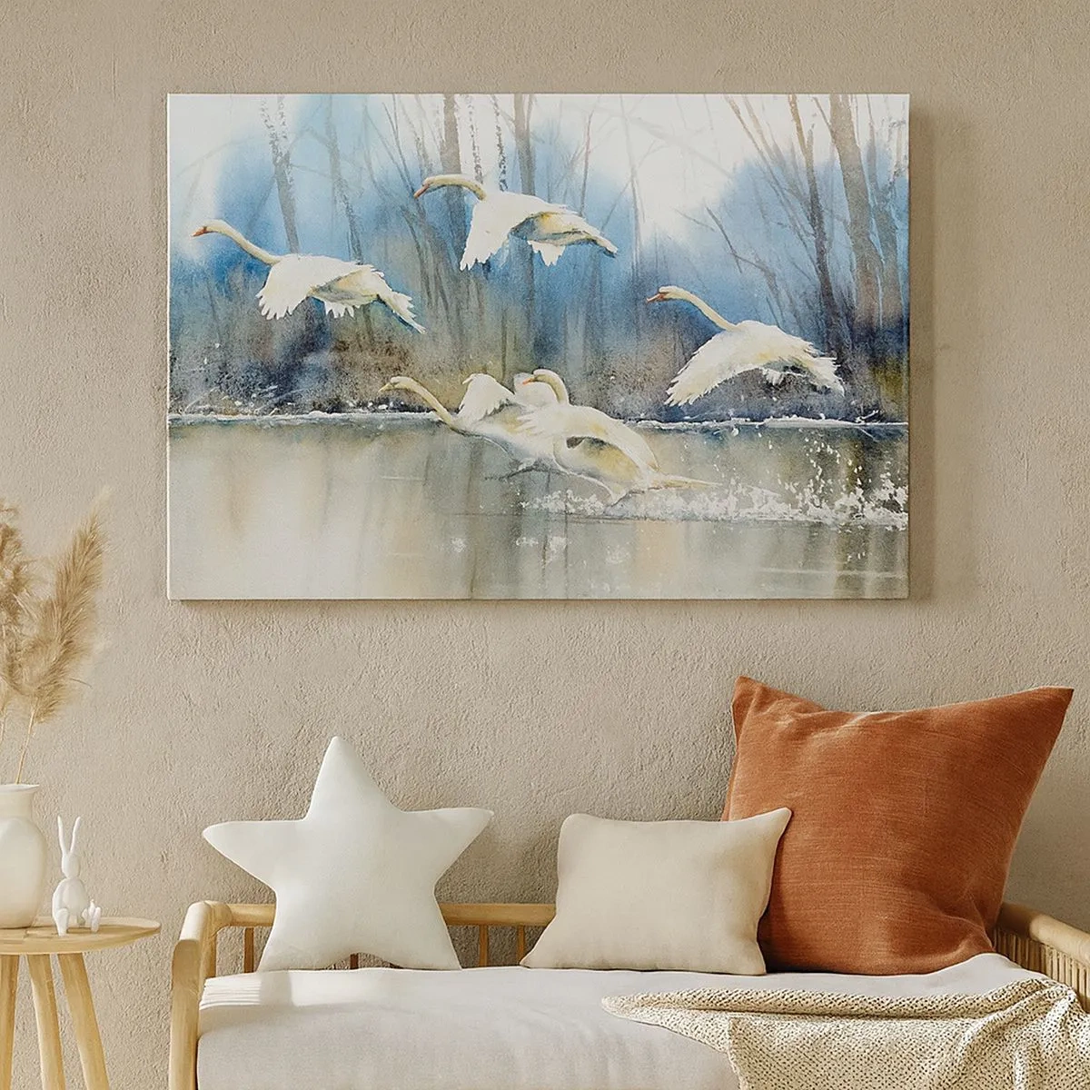 Quadro em tela - Cisnes voando sobre um lago congelado em uma paisagem de inverno - 70x50cm - Como no conto de fadas sobre cisnes selvagens - Decoração de parede moderna para a sala de estar e quarto ARTTOR