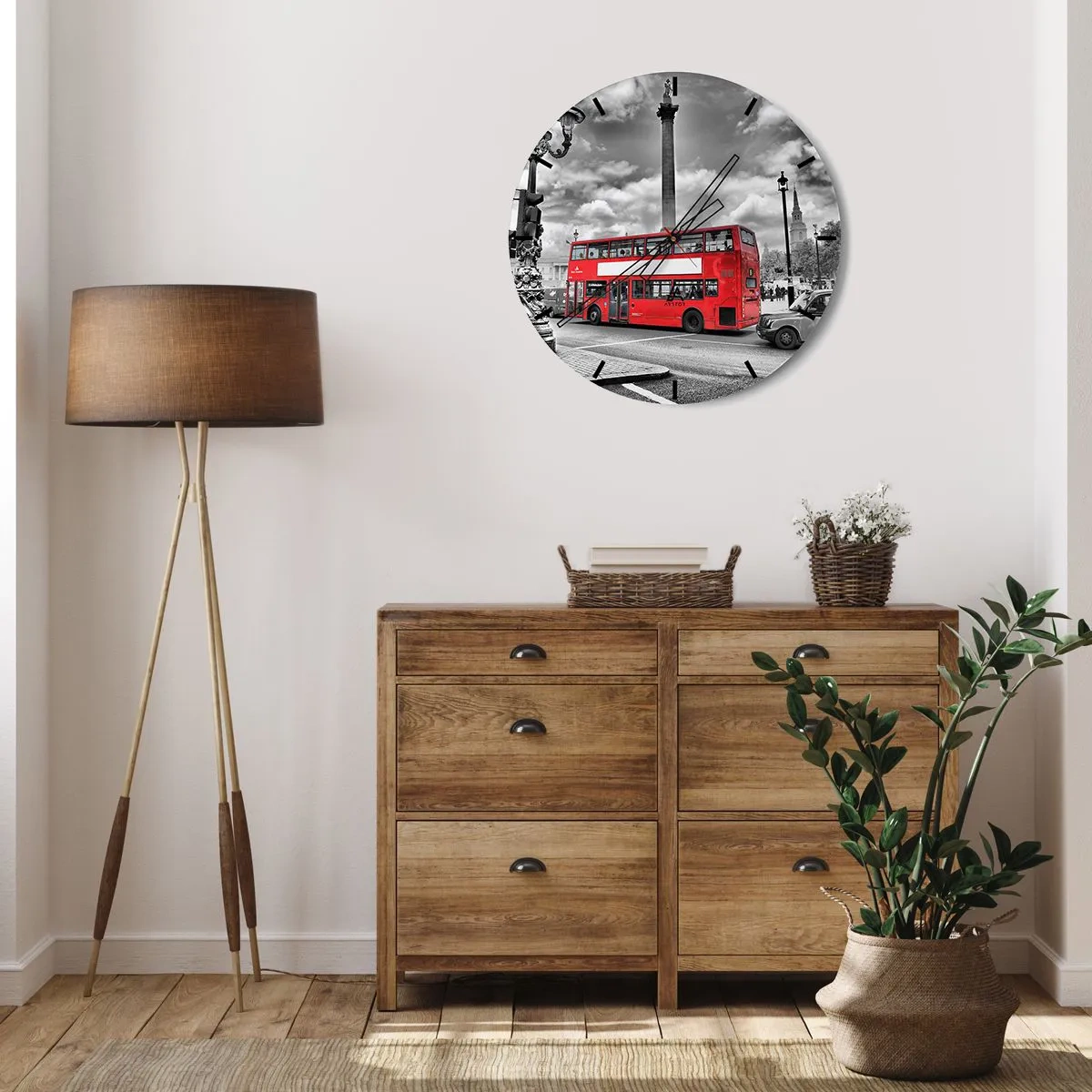 Relógio de parede - Relógio em vidro - Um ônibus vermelho de dois andares com o horizonte de Londres como pano de fundo - 30x30cm - A verdadeira corrente sanguínea da cidade - Decoração de parede moderna para a sala de estar, cozinha e quarto ARTTOR