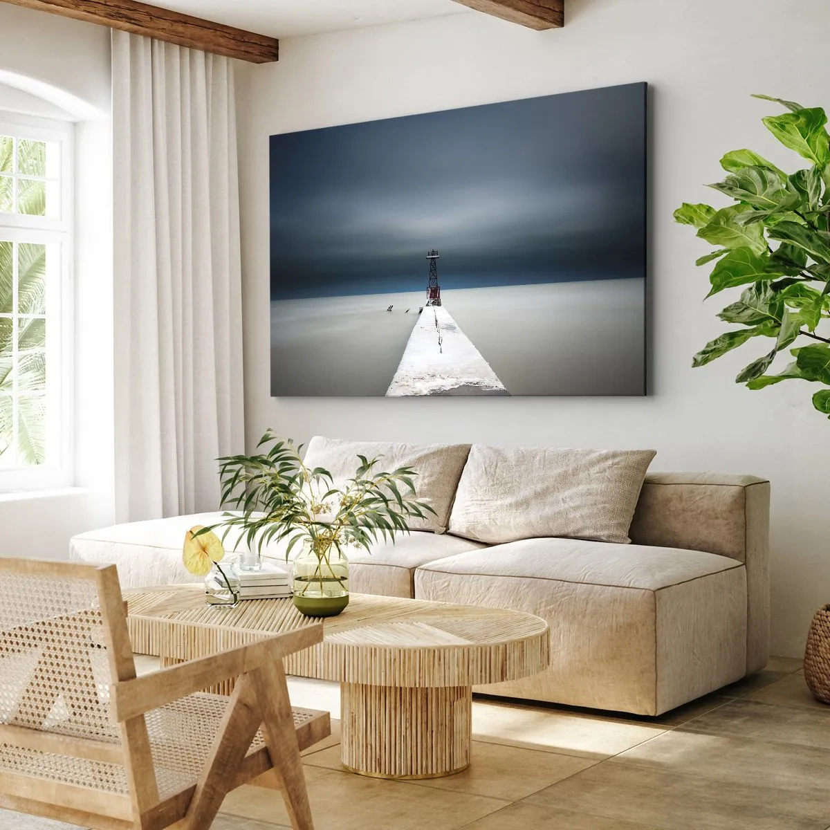 Quadro em tela - Um farol no final de um píer de concreto em uma paisagem árida - 70x50cm - Ao encontro do infinito - Decoração de parede moderna para a sala de estar e quarto ARTTOR