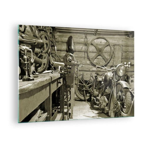 Quadro em vidro - Uma oficina com ferramentas antigas e uma motocicleta velha - 70x50cm - No depósito do tio Jorge - Decoração de parede moderna para a sala de estar e quarto ARTTOR