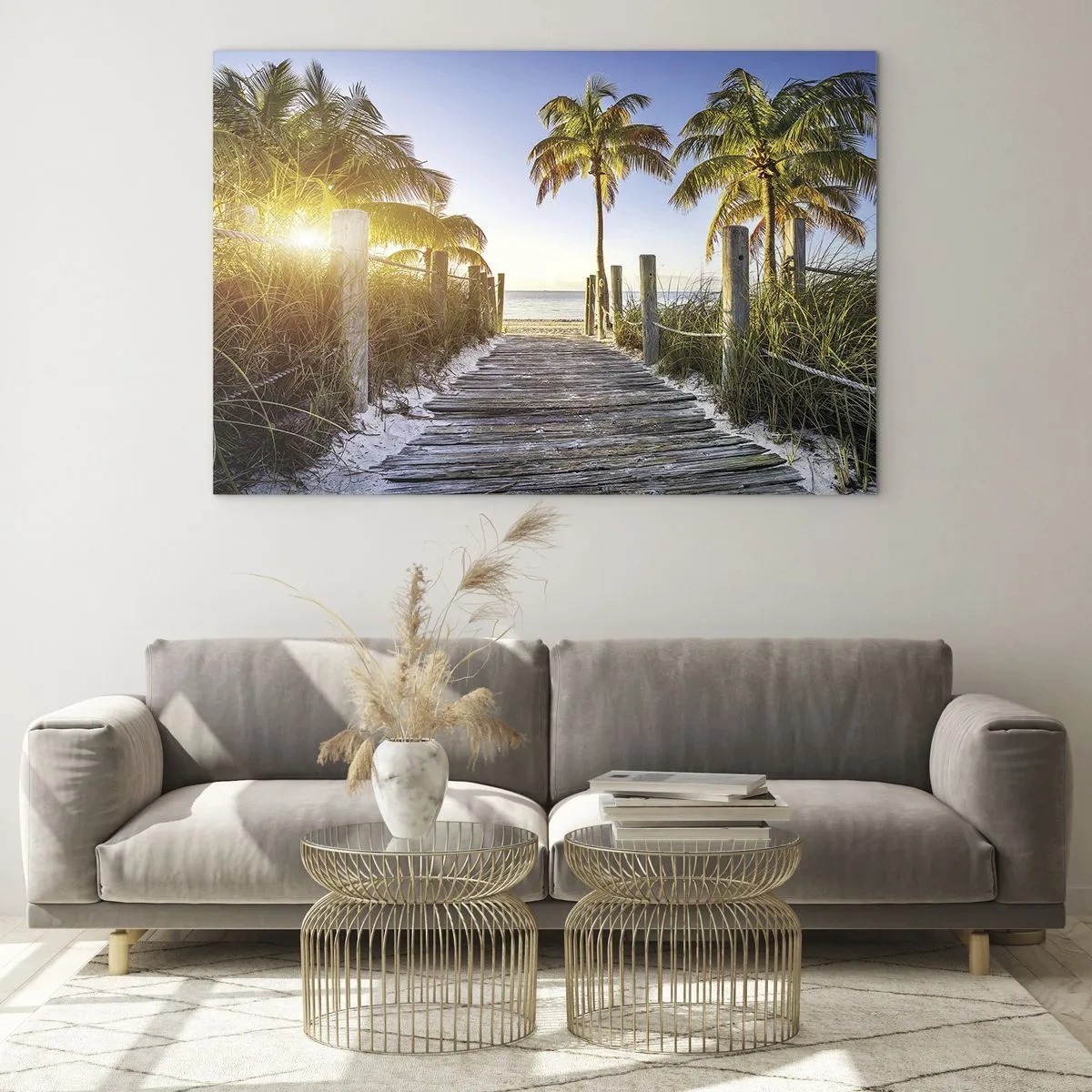 Quadro em vidro - Caminho de madeira na praia cercado por palmeiras - 70x50cm - Direto para o paraíso - Decoração de parede moderna para a sala de estar e quarto ARTTOR