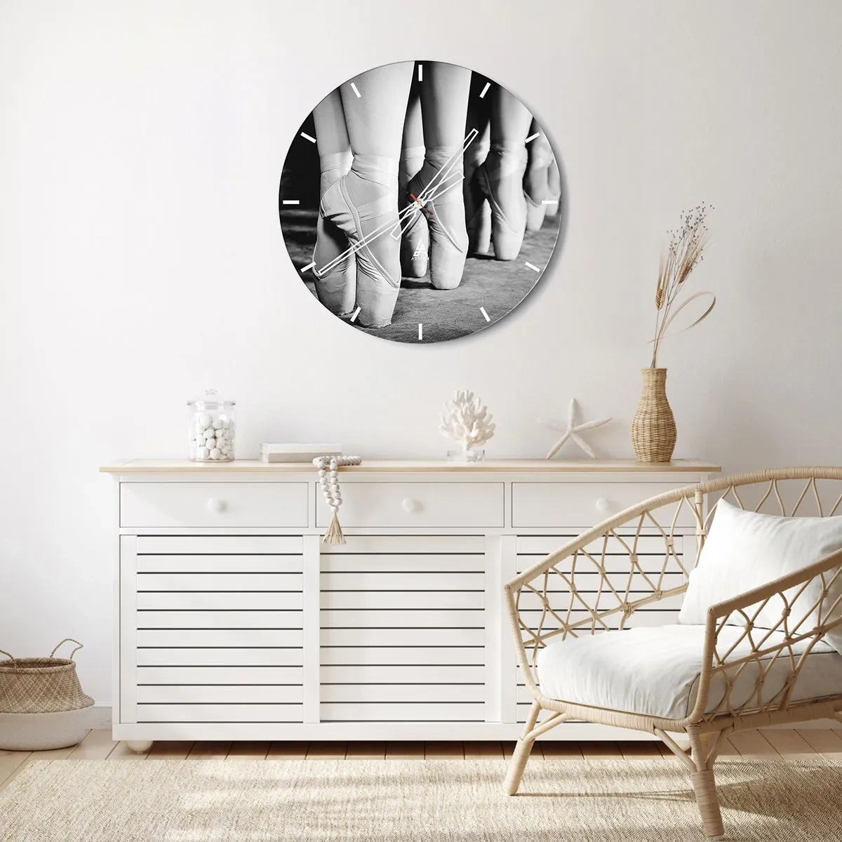 Relógio de parede - Relógio em vidro - Bailarinas pretas e brancas em sapatilhas de ponta - 30x30cm - Juntos, com leveza - Decoração de parede moderna para a sala de estar, cozinha e quarto ARTTOR