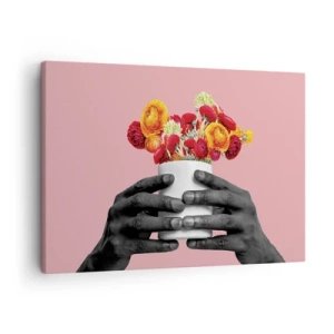 Quadro em tela - Mãos segurando um buquê de flores coloridas - 70x50cm - A apoteose da vida - Decoração de parede moderna para a sala de estar e quarto ARTTOR