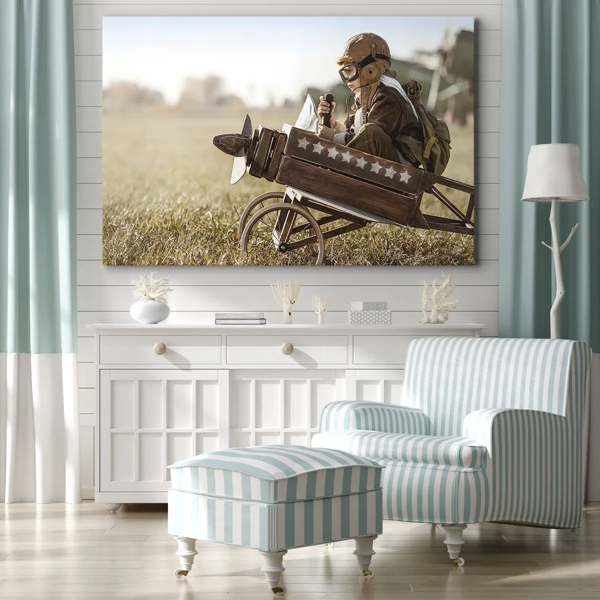Quadro em tela - Uma criança em um avião de brinquedo com um campo ao fundo - 70x50cm - O início rumo a um sonho - Decoração de parede moderna para a sala de estar e quarto ARTTOR