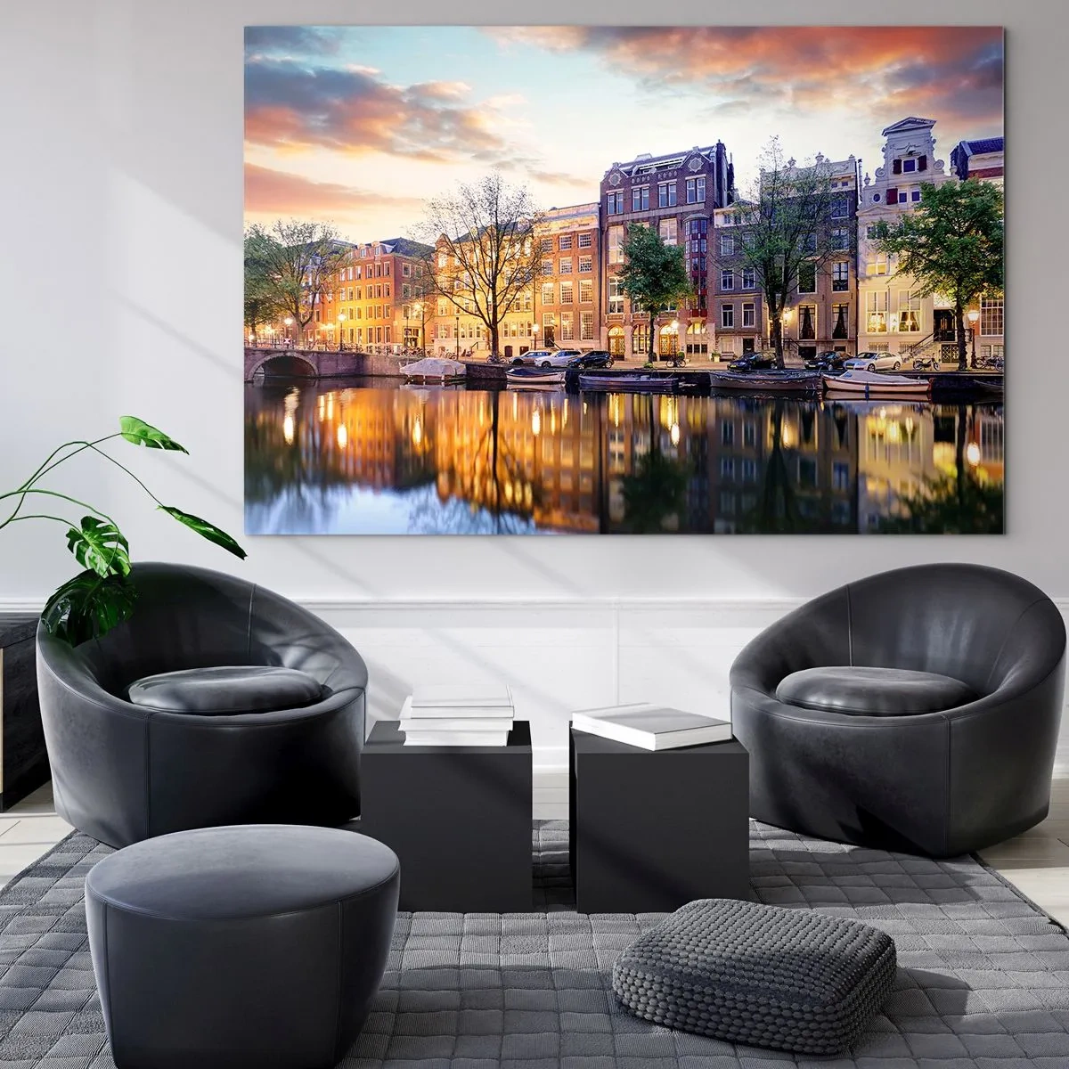 Quadro em vidro - Canal de Amsterdã ao pôr do sol com reflexo na água - 70x50cm - Beleza holandesa contida e calma - Decoração de parede moderna para a sala de estar e quarto ARTTOR