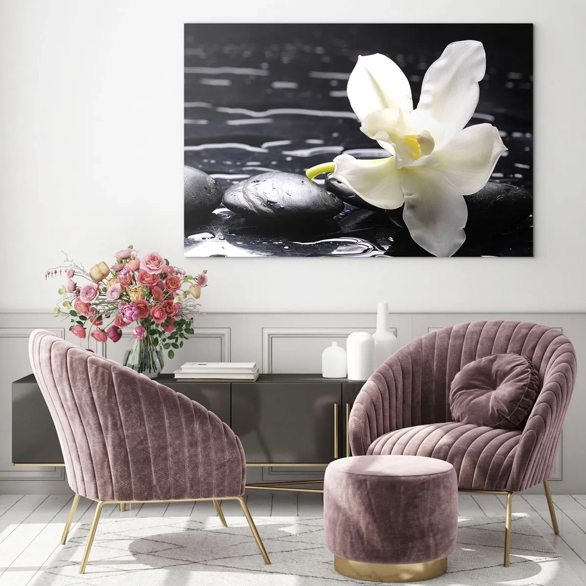 Quadro em vidro - Orquídea branca em pedras pretas molhadas - 70x50cm - Estudo a preto e branco - Decoração de parede moderna para a sala de estar e quarto ARTTOR