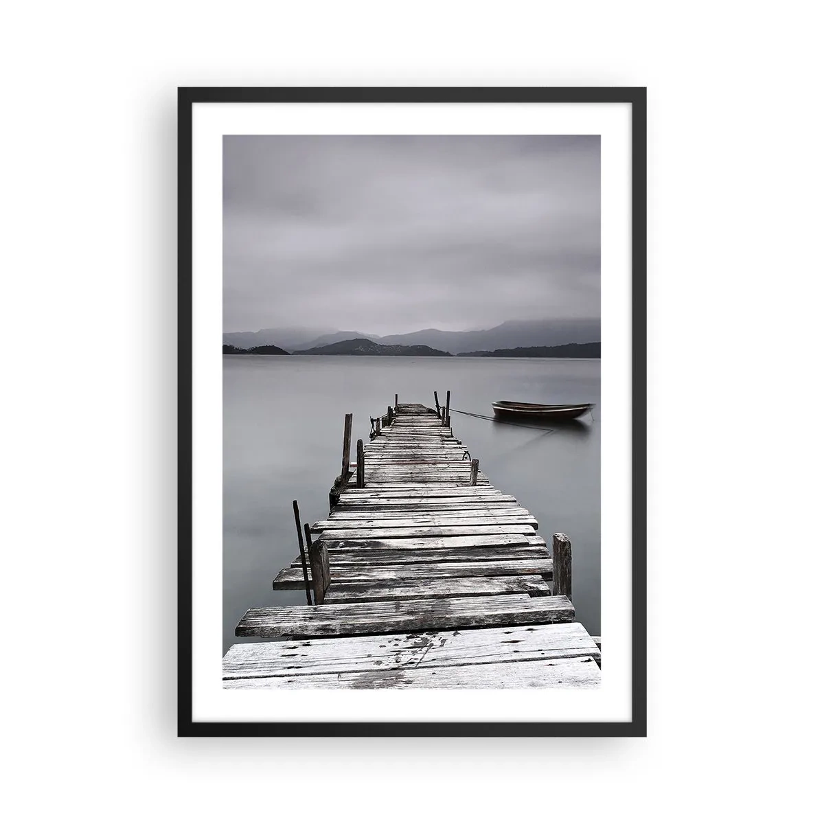 Pôster com moldura preta - Um antigo cais com um barco em águas calmas - 50x70cm - Amanhã pode ir - Decoração de parede moderna para a sala de estar e quarto ARTTOR