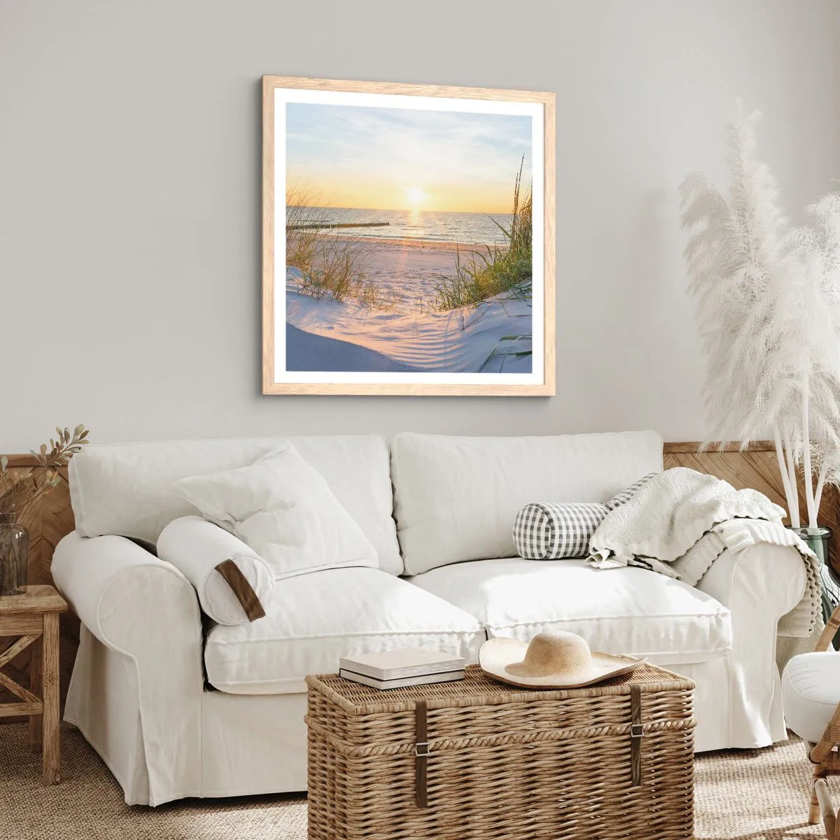 Pôster com moldura de carvalho claro - O som do mar, o canto dos pássaros, a praia selvagem entre a relva... - 30x30 cm