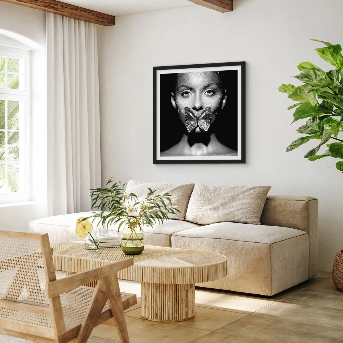 Pôster com moldura preta - O beijo da borboleta - 50x50 cm