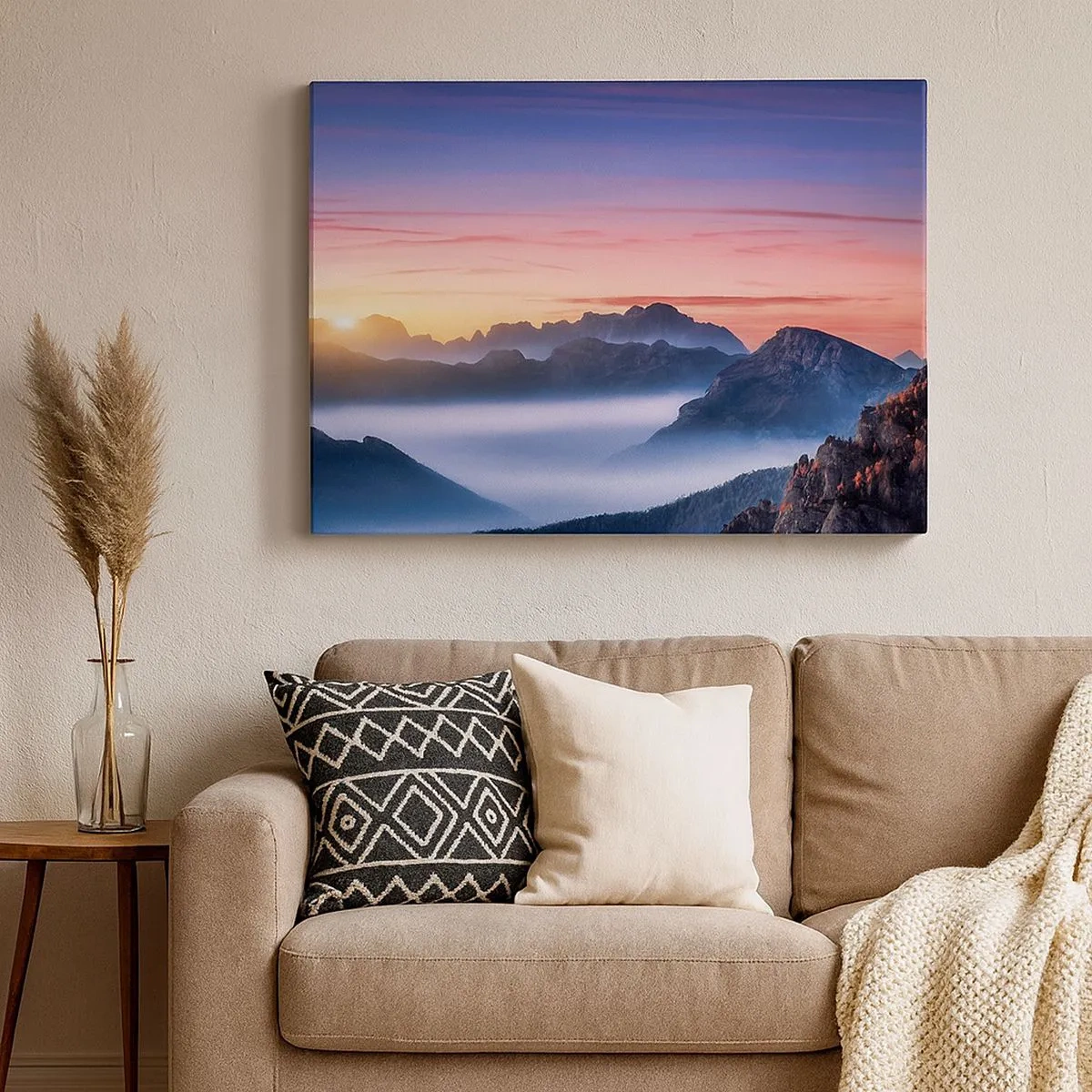 Quadro em tela - Paisagem montanhosa ao nascer do sol com neblina nos vales - 70x50cm - Acima dos vales - Decoração de parede moderna para a sala de estar e quarto ARTTOR
