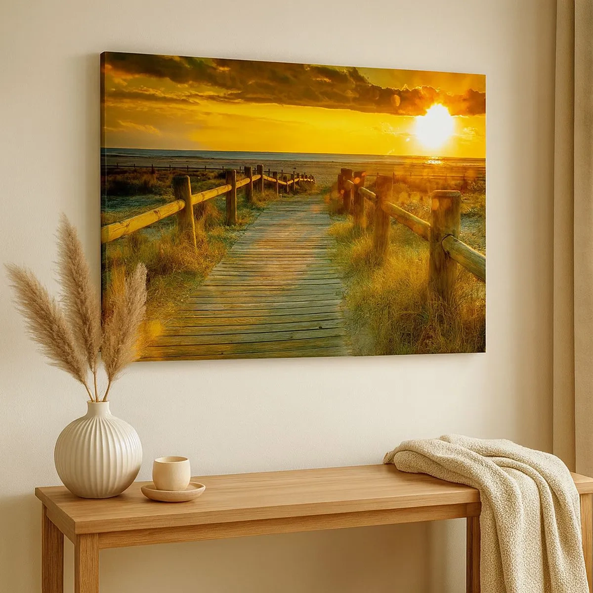 Quadro em tela - Um caminho de madeira que leva à praia sob o brilho do pôr do sol - 70x50cm - Banhado em ouro antigo - Decoração de parede moderna para a sala de estar e quarto ARTTOR