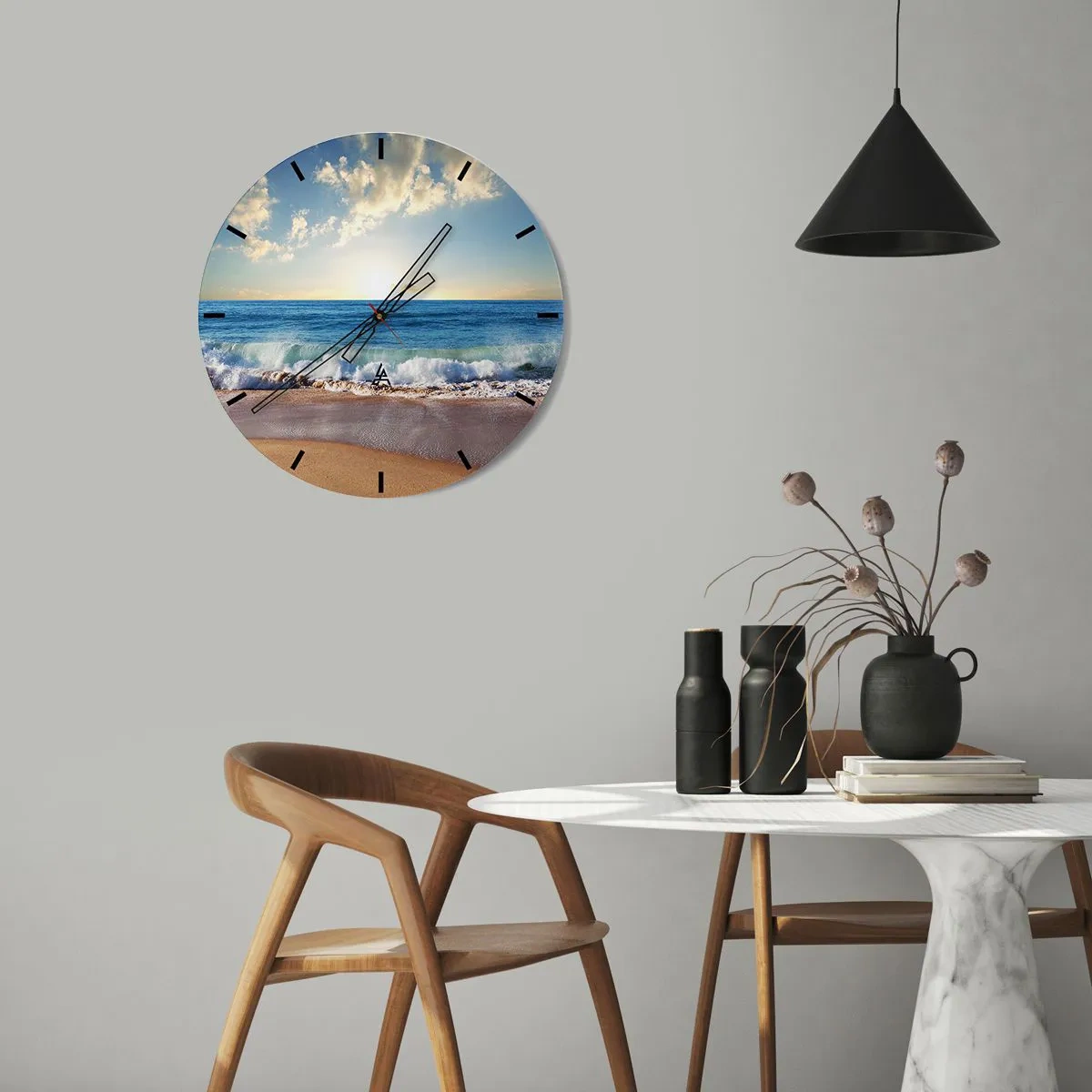 Relógio de parede - Relógio em vidro - Praia pela manhã com ondas e céu ensolarado - 30x30cm - Movimento e quietude ao mesmo tempo - Decoração de parede moderna para a sala de estar, cozinha e quarto ARTTOR