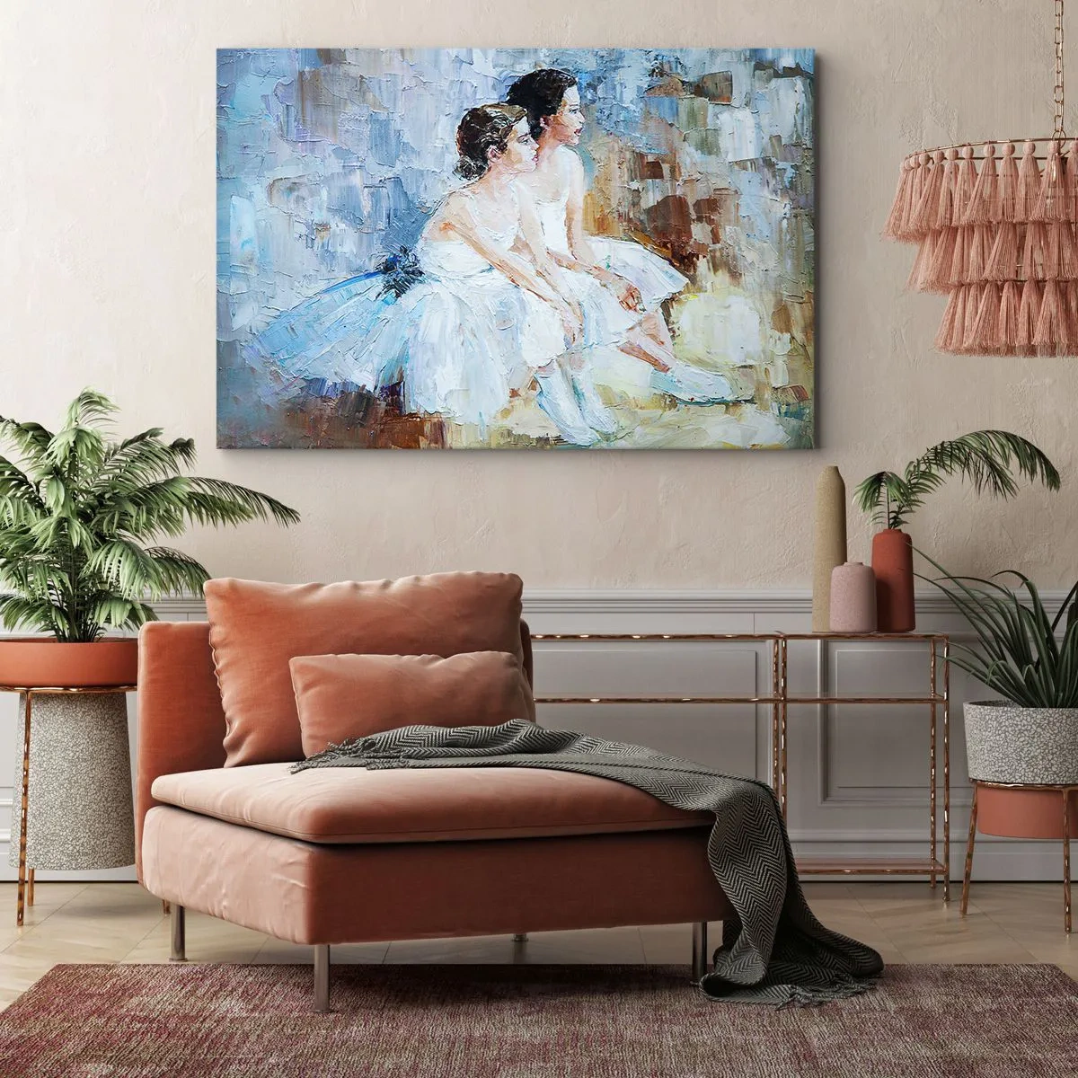 Quadro em tela - Duas bailarinas em trajes brancos relaxando sobre um fundo pastel. - 70x50cm - O descanso dos jovens cisnes - Decoração de parede moderna para a sala de estar e quarto ARTTOR