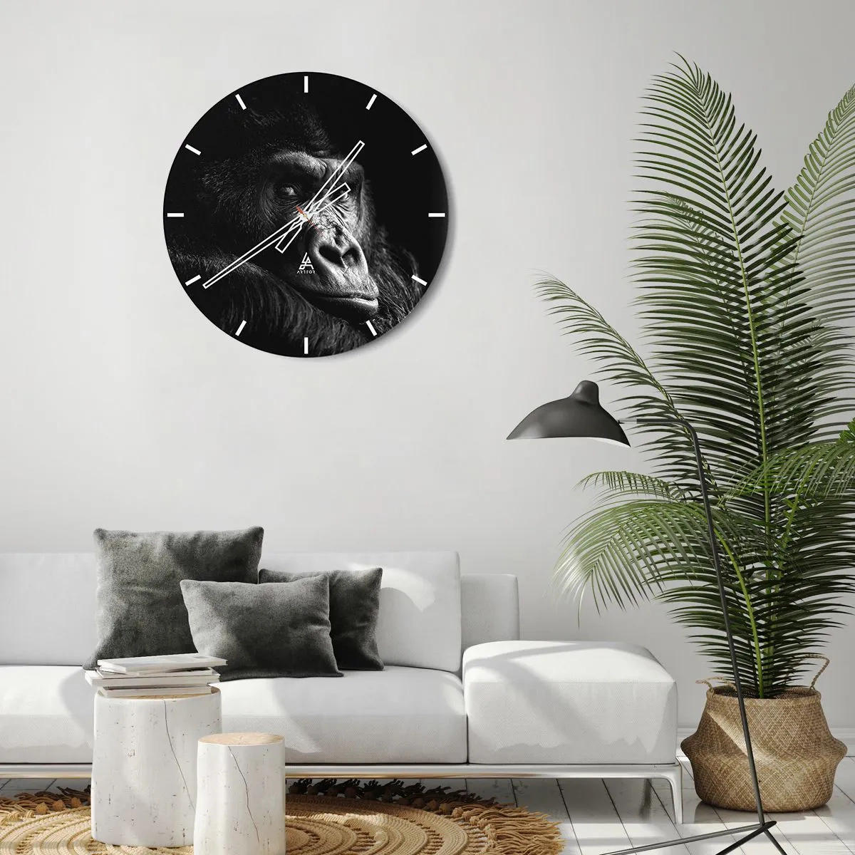 Relógio de parede - Relógio em vidro - Retrato em preto e branco de um gorila com um olhar penetrante - 30x30cm - E para que é que estás a olhar? - Decoração de parede moderna para a sala de estar, cozinha e quarto ARTTOR