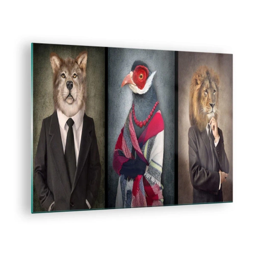 Quadro em vidro - Três animais em roupas elegantes em um fundo estilizado - 70x50cm - O que estou a fazer aqui?! - Decoração de parede moderna para a sala de estar e quarto ARTTOR