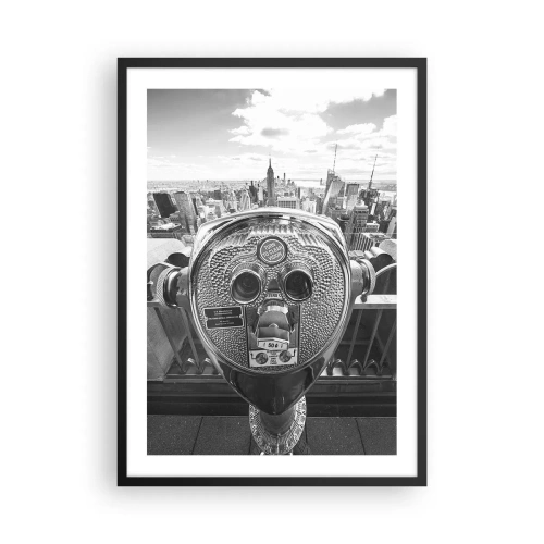 Pôster com moldura preta - Uma vista monocromática da cidade de Nova York com binóculos em primeiro plano. - 50x70cm - A cidade das cidades - Decoração de parede moderna para a sala de estar e quarto ARTTOR