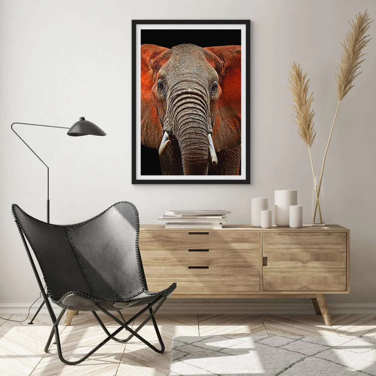 Pôster com moldura preta - Retrato de um elefante majestoso contra um fundo preto - 50x70cm - Eu sou selvagem, e você? - Decoração de parede moderna para a sala de estar e quarto ARTTOR
