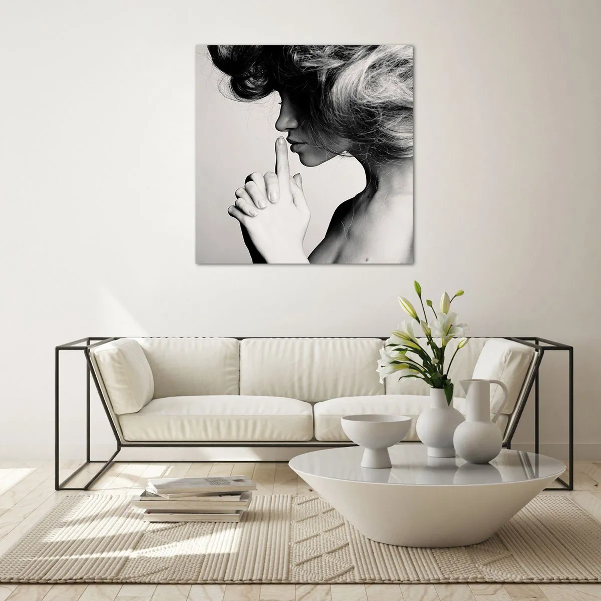 Quadro em vidro - Ouvindo-se a si própria - 60x60 cm