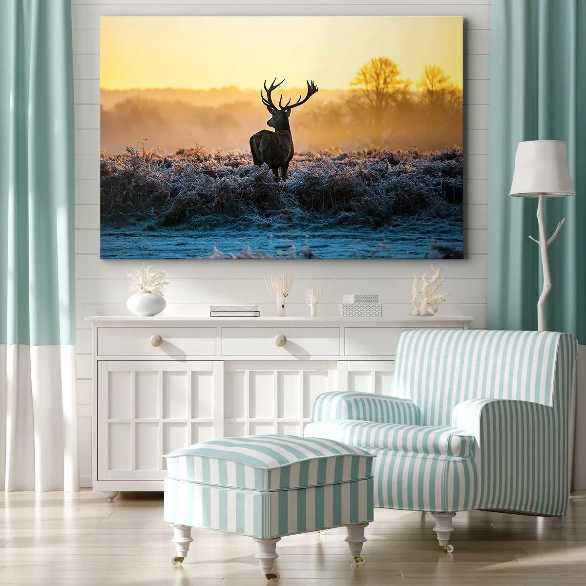 Quadro em tela - Um veado em uma clareira gelada ao nascer do sol - 70x50cm - Coroado em sua terra - Decoração de parede moderna para a sala de estar e quarto ARTTOR