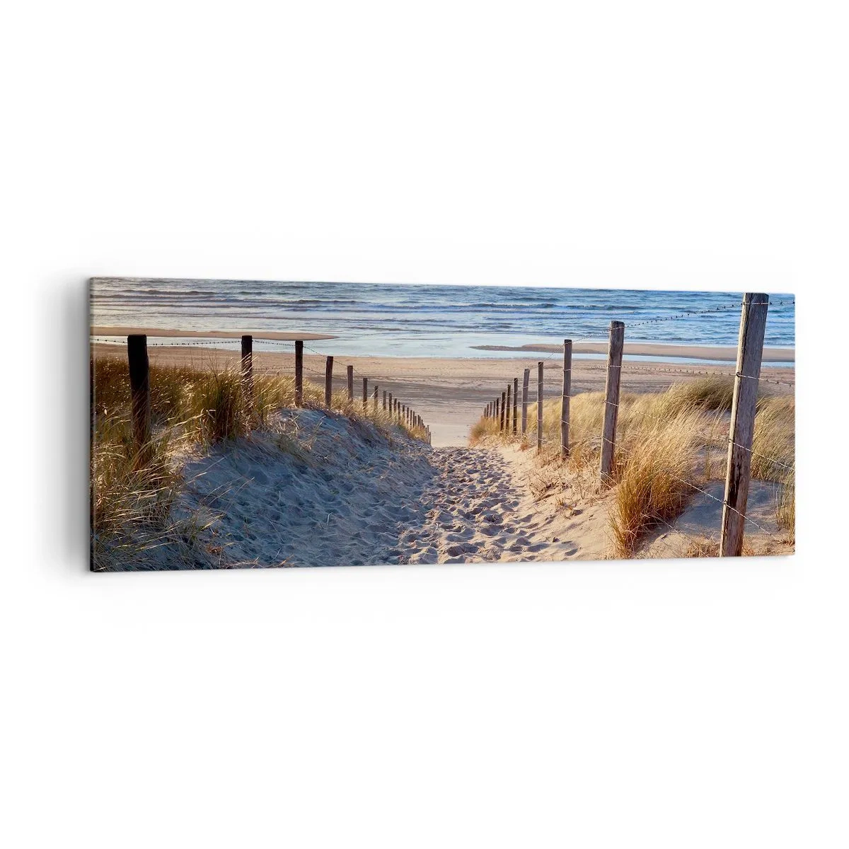 Quadro em tela - O som do mar, o canto dos pássaros, a praia selvagem entre a relva... - 140x50 cm