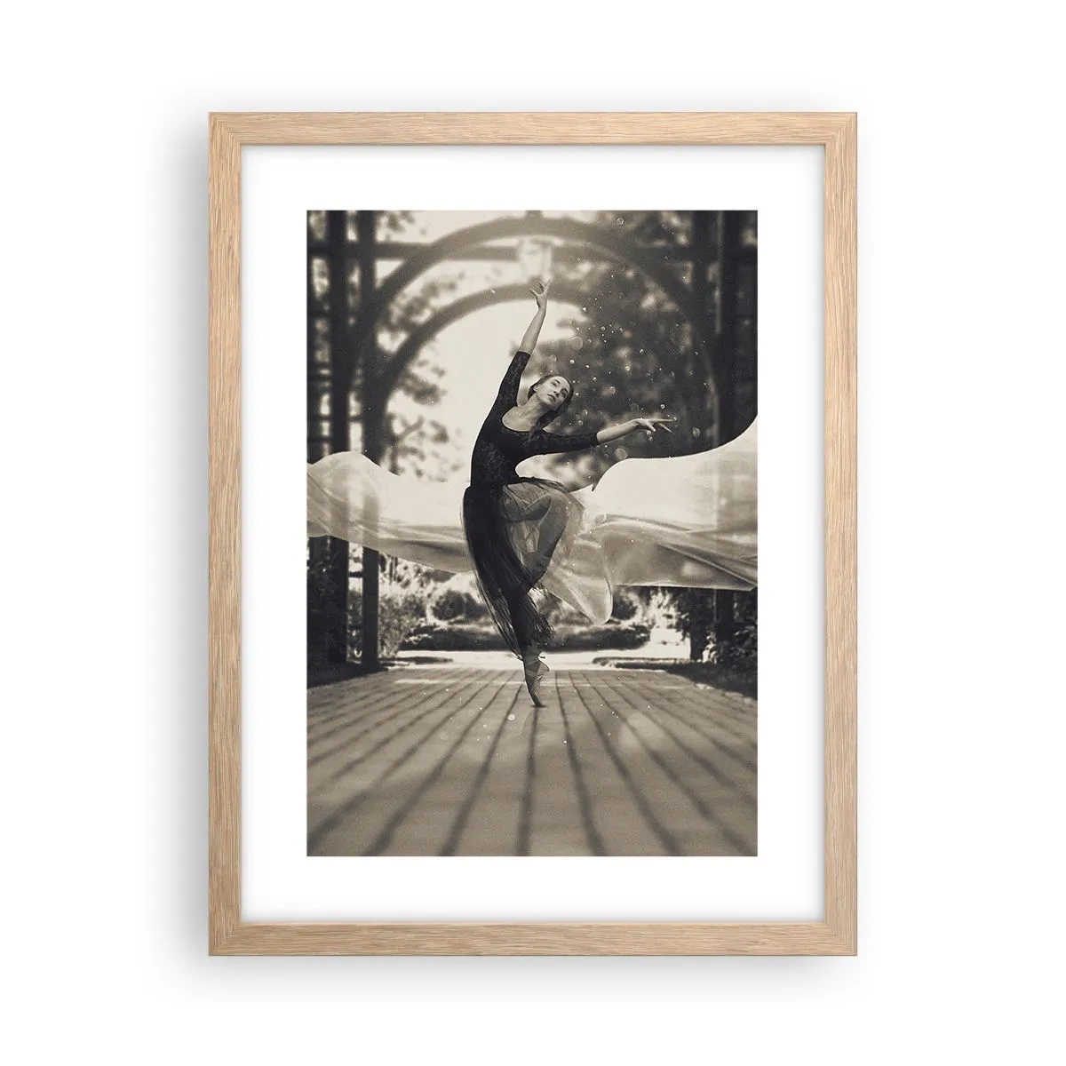 Pôster com moldura de carvalho claro - A dança do espírito do jardim - 30x40 cm