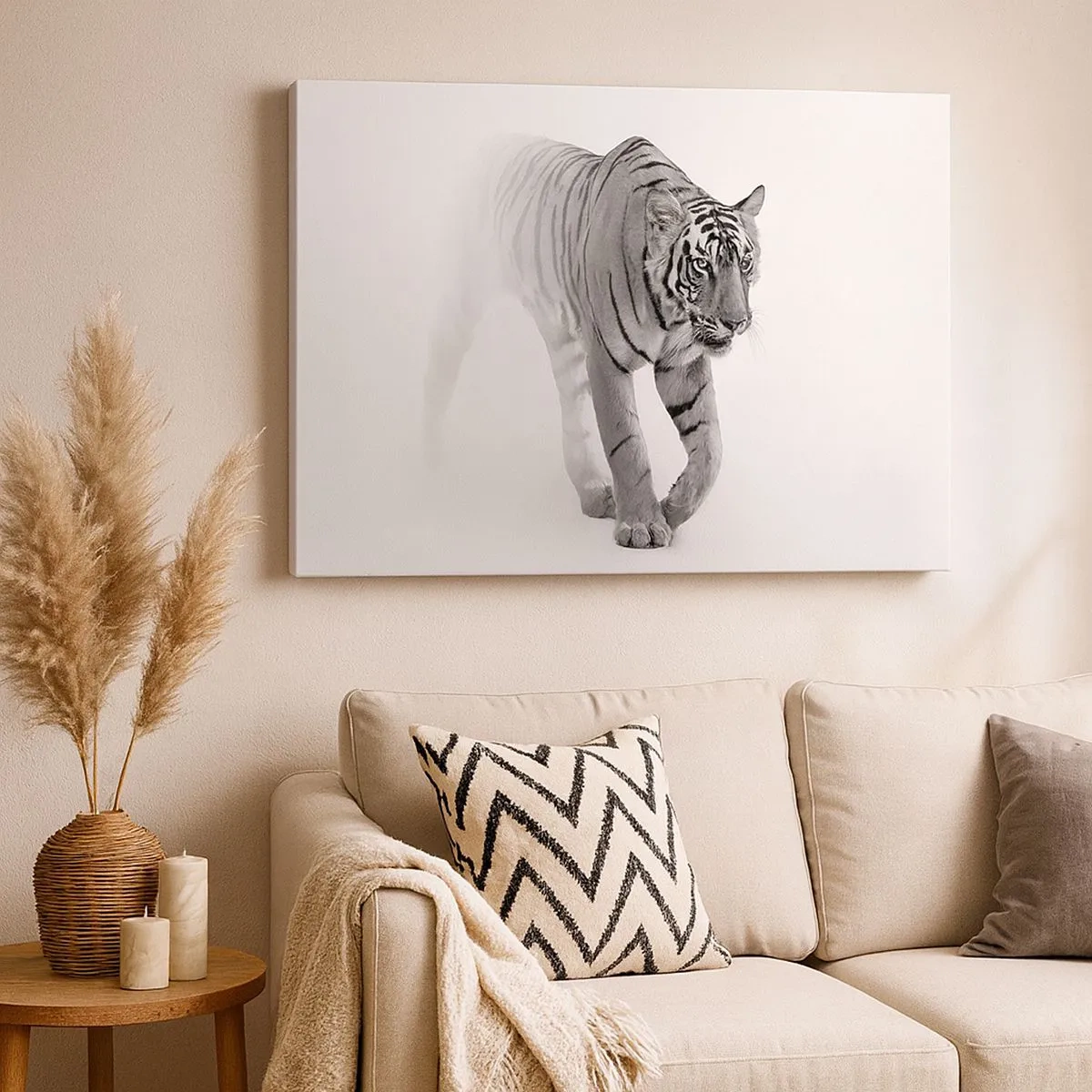 Quadro em tela - Um tigre emergindo da neblina - 70x50cm - À espreita na névoa - Decoração de parede moderna para a sala de estar e quarto ARTTOR