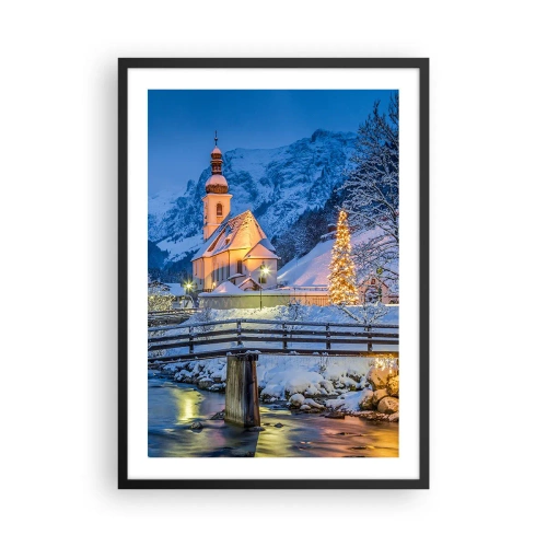 Pôster com moldura preta - Uma igreja em um ambiente de inverno com uma árvore de Natal e luzes natalinas - 50x70cm - O Espírito do Natal - Decoração de parede moderna para a sala de estar e quarto ARTTOR