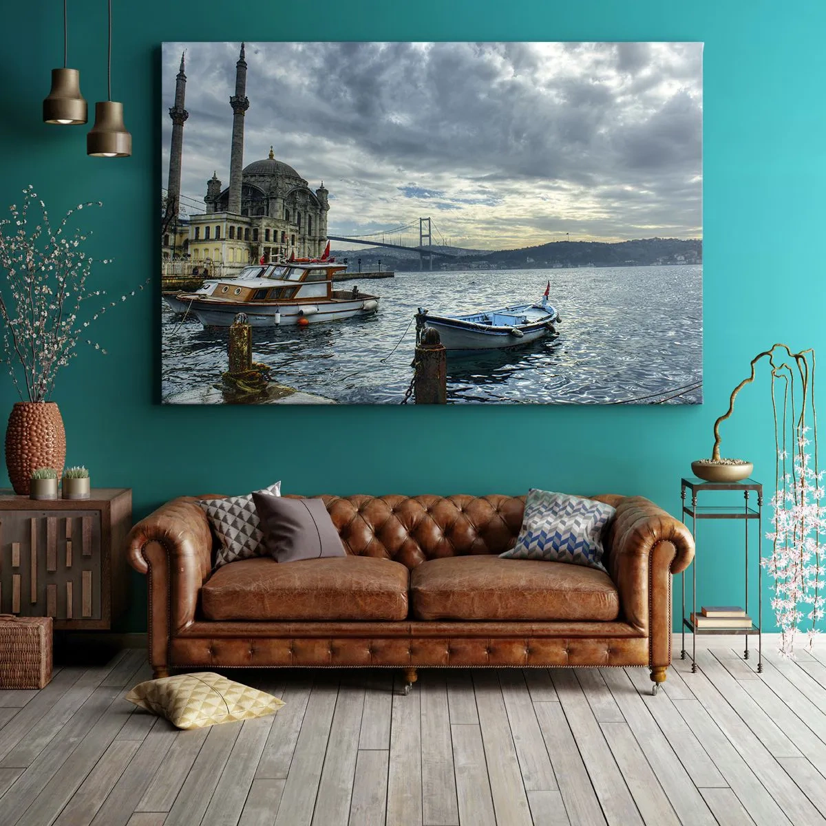 Quadro em tela - Um edifício histórico na água com barcos e uma ponte ao fundo - 70x50cm - Na fronteira dos mundos - Decoração de parede moderna para a sala de estar e quarto ARTTOR