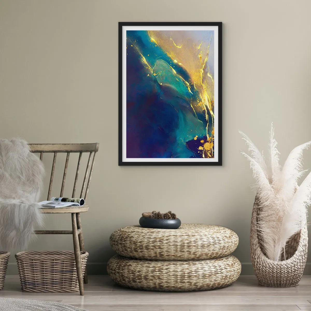 Pôster com moldura preta - Uma composição abstrata em tons de azul marinho e dourado - 50x70cm - Piscina dourada - Decoração de parede moderna para a sala de estar e quarto ARTTOR
