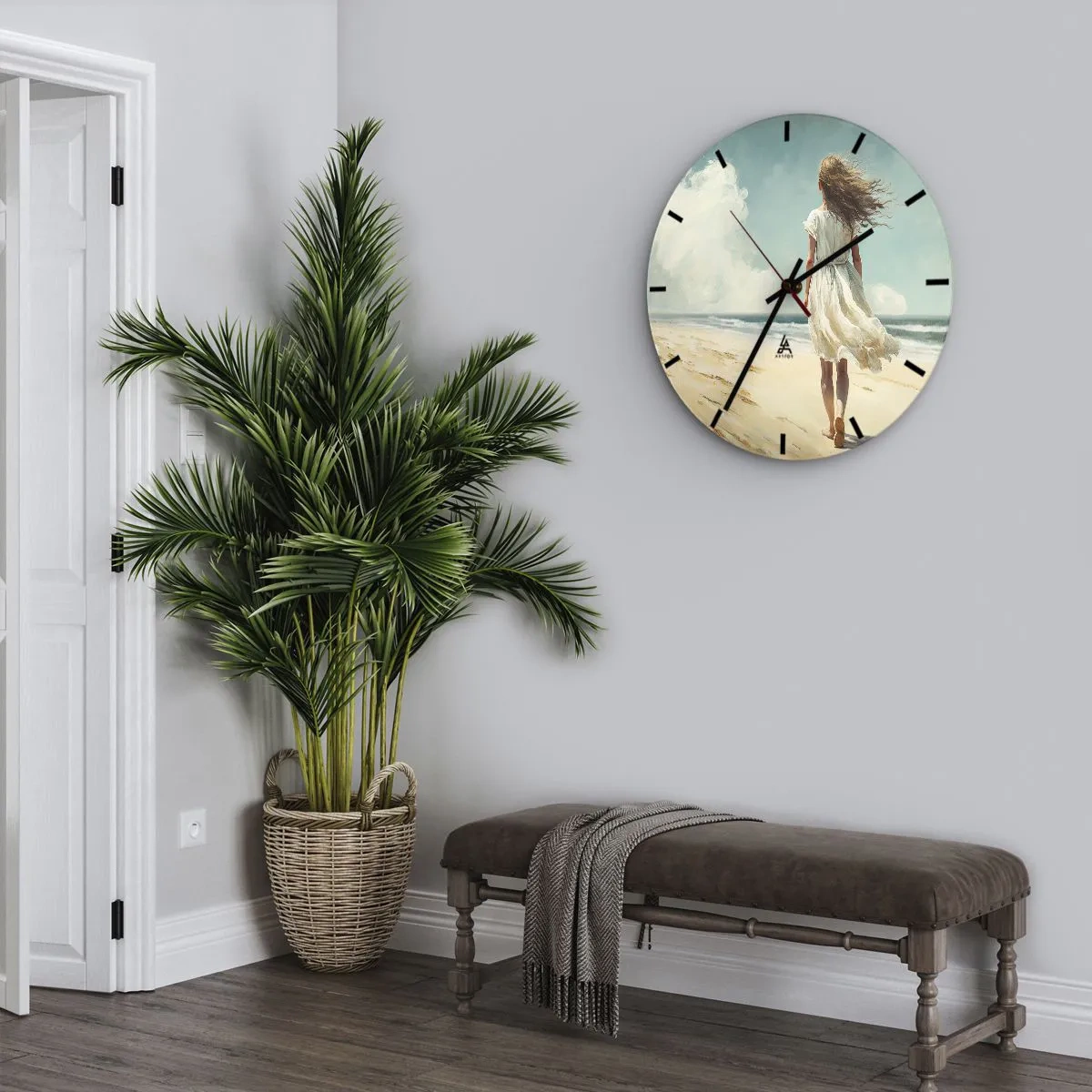 Relógio de parede - Relógio em vidro - Uma mulher de vestido branco caminhando descalça na praia - 30x30cm - Para encontrar o sol e o vento - Decoração de parede moderna para a sala de estar, cozinha e quarto ARTTOR