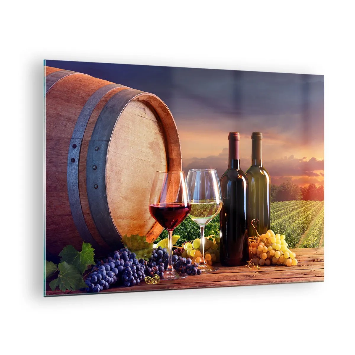 Quadro em vidro - Videiras, um barril e copos com o pôr do sol como pano de fundo - 70x50cm - Aqui a vida tem um sabor - Decoração de parede moderna para a sala de estar e quarto ARTTOR