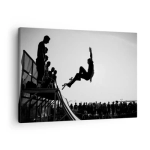 Quadro em tela - Cena de skate em preto e branco em uma rampa - 70x50cm - Protagonistas e espectadores - Decoração de parede moderna para a sala de estar e quarto ARTTOR