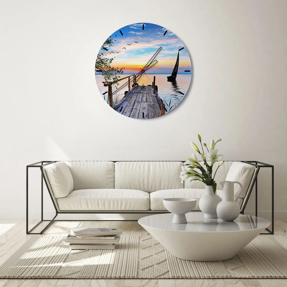 Relógio de parede - Relógio em vidro - Um píer sobre o lago à luz do pôr do sol - 30x30cm - Boa noite - Decoração de parede moderna para a sala de estar, cozinha e quarto ARTTOR