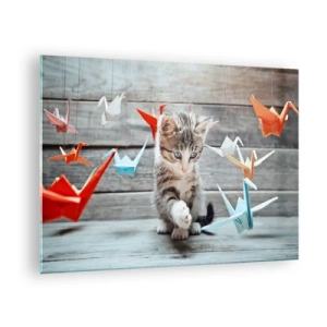 Quadro em vidro - Um gato brincando com tsurus coloridos - 70x50cm - Primeira lição - Decoração de parede moderna para a sala de estar e quarto ARTTOR