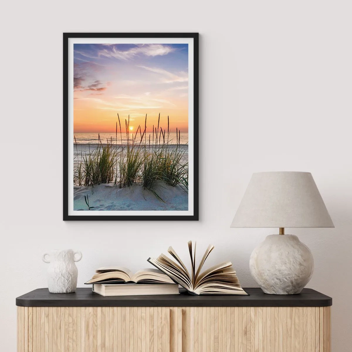Pôster com moldura preta - Praia com vegetação ao nascer do sol - 50x70cm - Olhe, pense, sinta - Decoração de parede moderna para a sala de estar e quarto ARTTOR