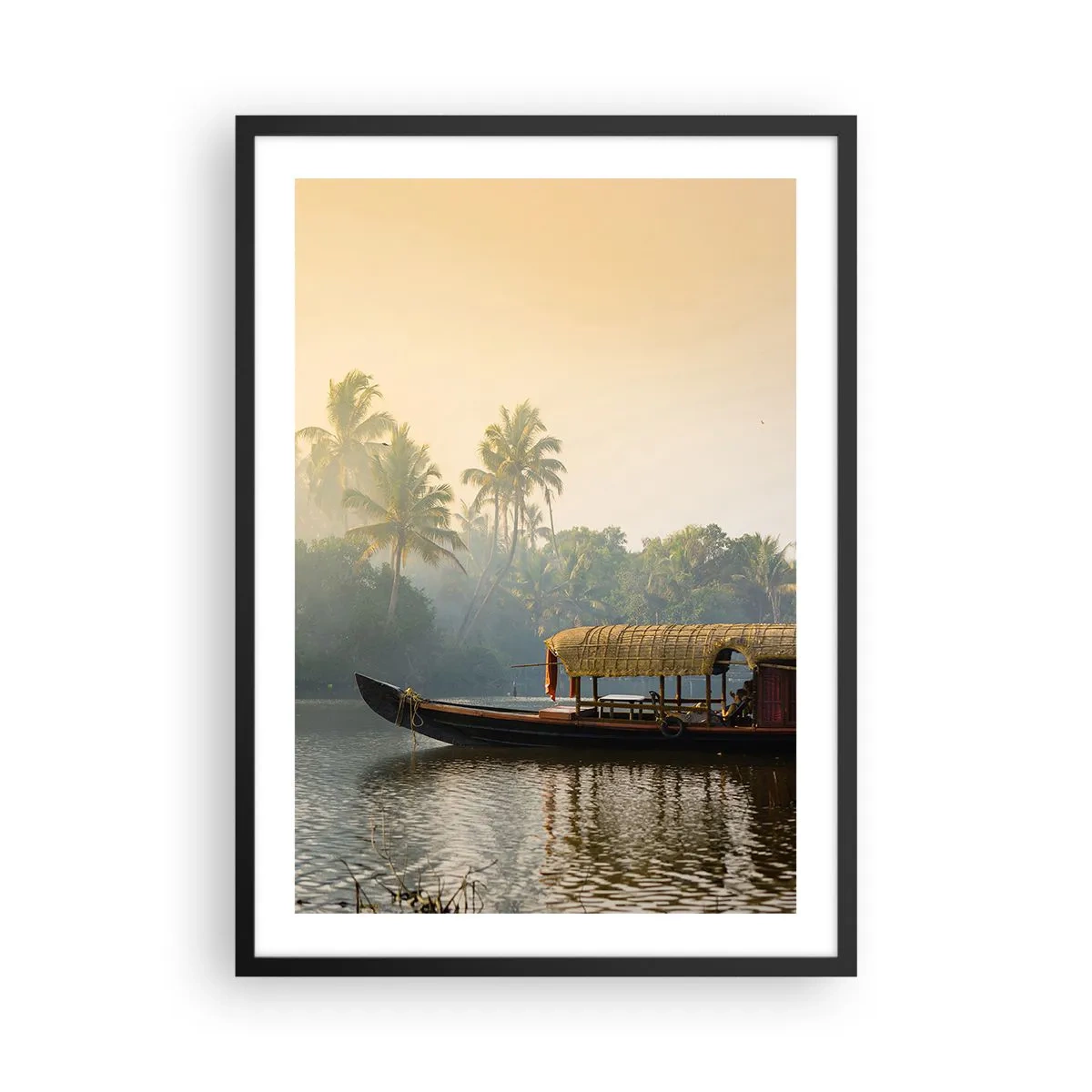 Pôster com moldura preta - Barco tradicional em um rio entre palmeiras ao pôr do sol - 50x70cm - Casa no rio - Decoração de parede moderna para a sala de estar e quarto ARTTOR
