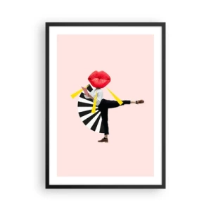 Pôster com moldura preta - Uma composição surreal com lábios e elementos geométricos em um fundo rosa. - 50x70cm - Arte pop surreal - Decoração de parede moderna para a sala de estar e quarto ARTTOR