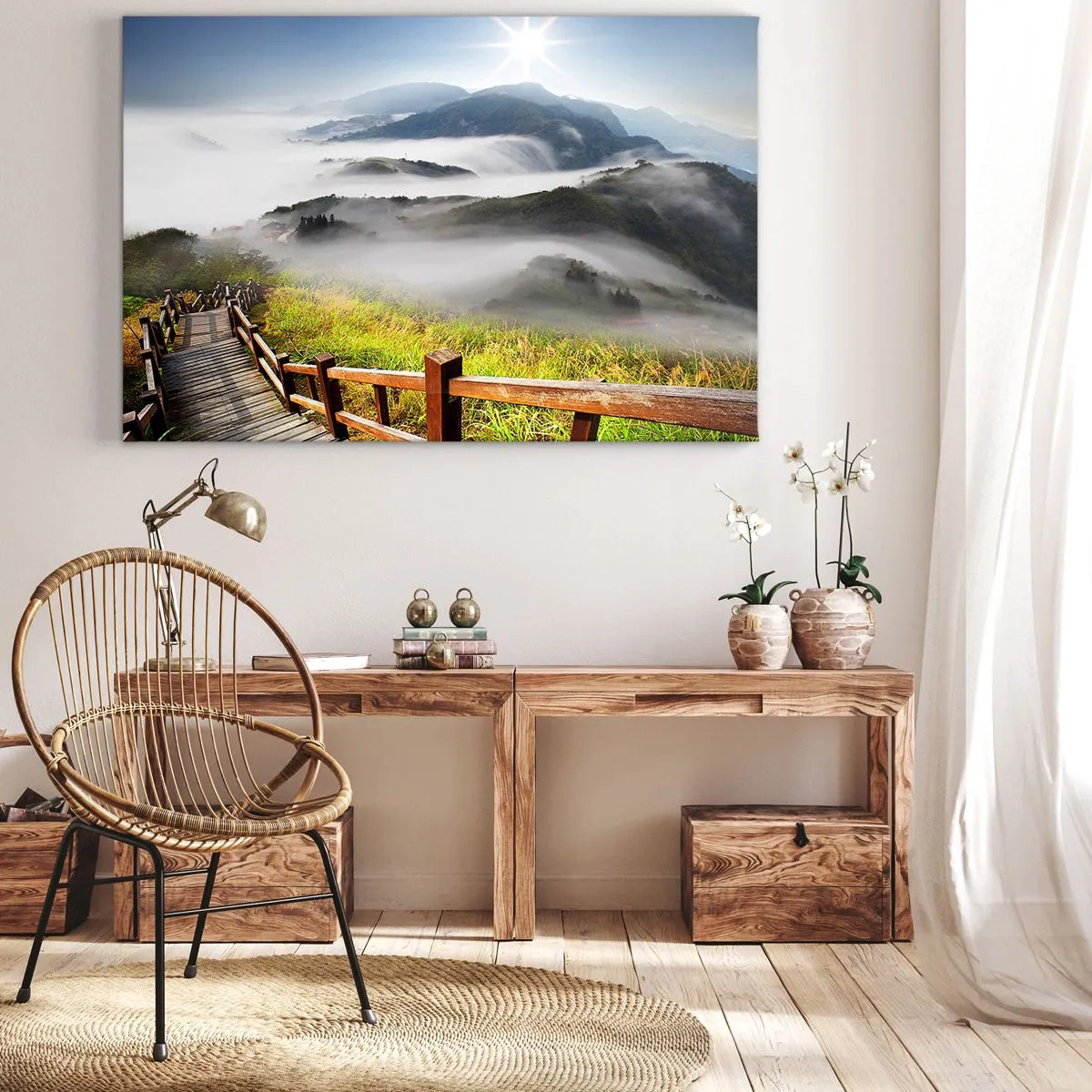 Quadro em tela - Um caminho de madeira entre as montanhas enevoadas pela manhã - 70x50cm - Tecido de brilho e névoa - Decoração de parede moderna para a sala de estar e quarto ARTTOR