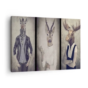 Quadro em tela - Um tríptico com figuras de animais em trajes humanos sobre um fundo artístico - 70x50cm - Deixem os gestos falar - Decoração de parede moderna para a sala de estar e quarto ARTTOR