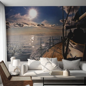 Papel de Parede Standard Eco - Sob velas em direção ao sol - Náutico, Iate, Mar - 350x256 cm