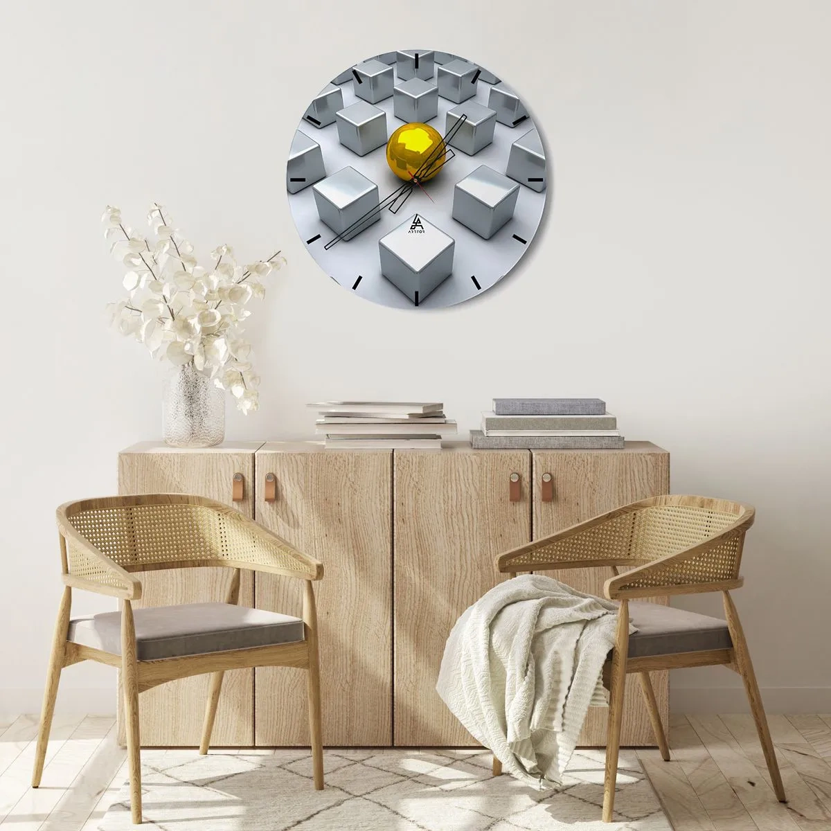 Relógio de parede - Relógio em vidro - Uma bola de ouro entre cubos de prata - 30x30cm - Por que eu? Obras de arte geométricas - Decoração de parede moderna para a sala de estar, cozinha e quarto ARTTOR